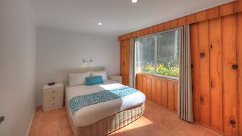 Hideaway Retreat