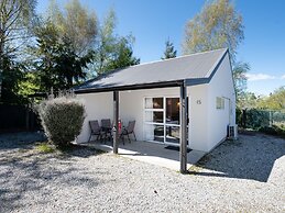 Archway Motel & Chalets