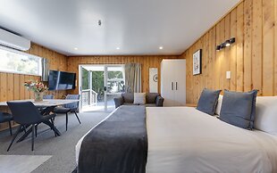 Archway Motel & Chalets
