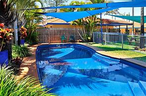 Yamba Twin Pines Motel