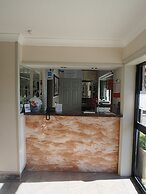Linwood Lodge Motel