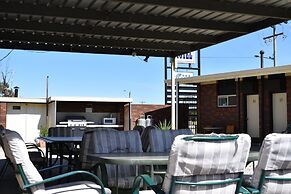 Riviana Motel