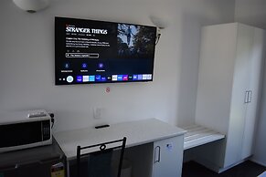 Riviana Motel