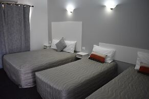 Riviana Motel