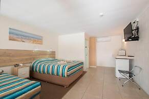 A & A Motel