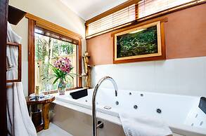 Lillypilly's Cottages & Day Spa
