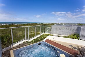 White Shells Luxury Apartments