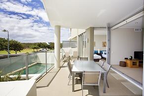 White Shells Luxury Apartments