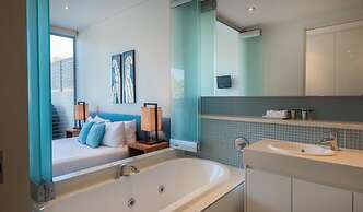 White Shells Luxury Apartments