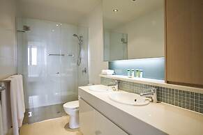 White Shells Luxury Apartments