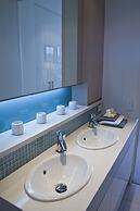 White Shells Luxury Apartments