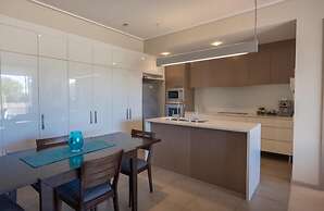 White Shells Luxury Apartments