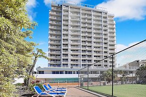 Elouera Tower Beachfront Apartments