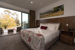 Young Federation Motor Inn