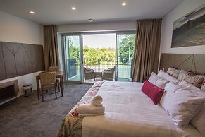 Young Federation Motor Inn