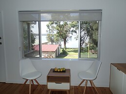 Dungowan Waterfront Apartments