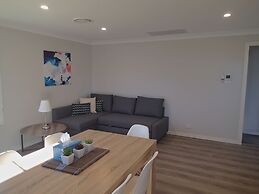 Dungowan Waterfront Apartments