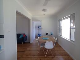 Dungowan Waterfront Apartments