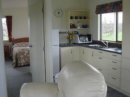 Bluebell Lodge And Cottage