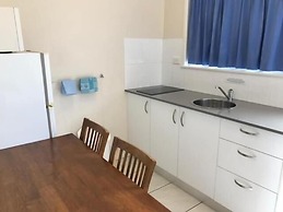 Airlie Court Units