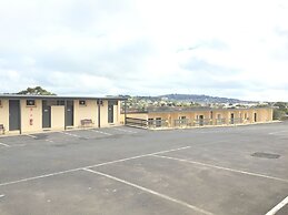 Blue Lake Motel