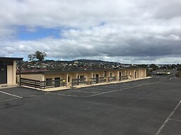 Blue Lake Motel