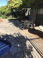Travelway Motel