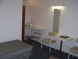 Garden Motor Inn