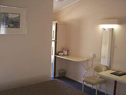 Garden Motor Inn
