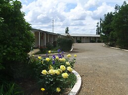 Garden Motor Inn