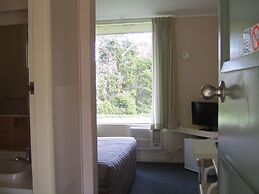 Garden Motor Inn