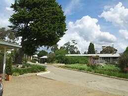 Garden Motor Inn