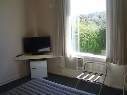 Garden Motor Inn