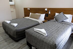 Garden Motor Inn