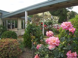 Garden Motor Inn
