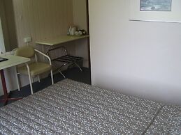 Garden Motor Inn