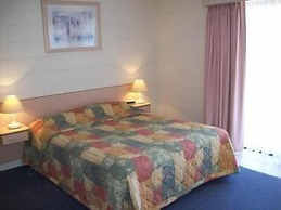 Black Swan Motor Inn
