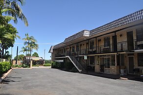 In Town Motor Inn