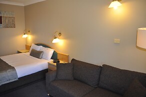 In Town Motor Inn