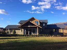Golf Course Road Chalets