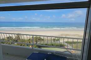 19th Avenue On The Beach