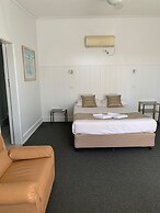 Meeniyan Motel