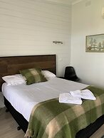 Meeniyan Motel