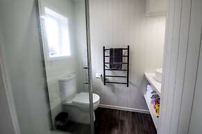 Aura Accommodation