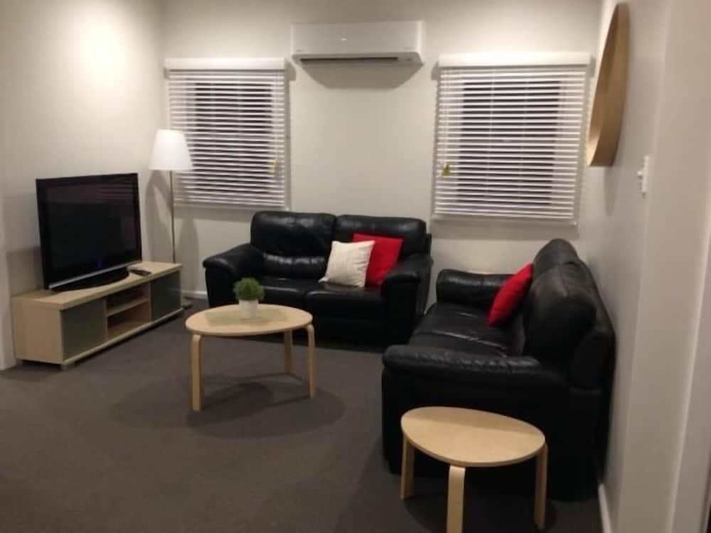 Colonial Lodge Motor Inn Yass