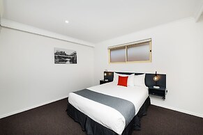 River Motel