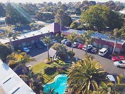 Tropicana Motor Inn