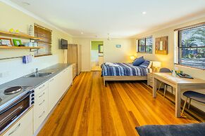 Safety Beach Ocean Bungalows
