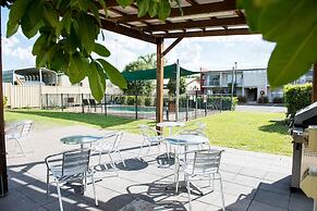 Capella Coach Inn