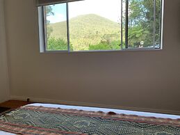 Warburton Motel